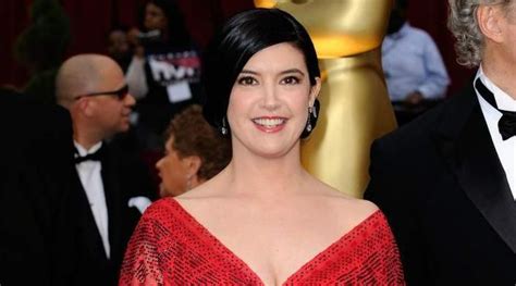 phoebe cates breast|Phoebe Cates’ Measurements: Bra Size, Height, Weight and More.